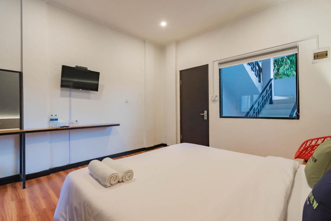 Urbanview Hotel Sagara Богор Экстерьер фото